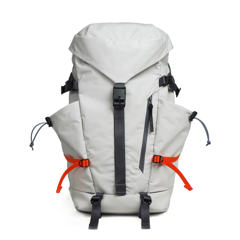 1 Backpack | WE-ME